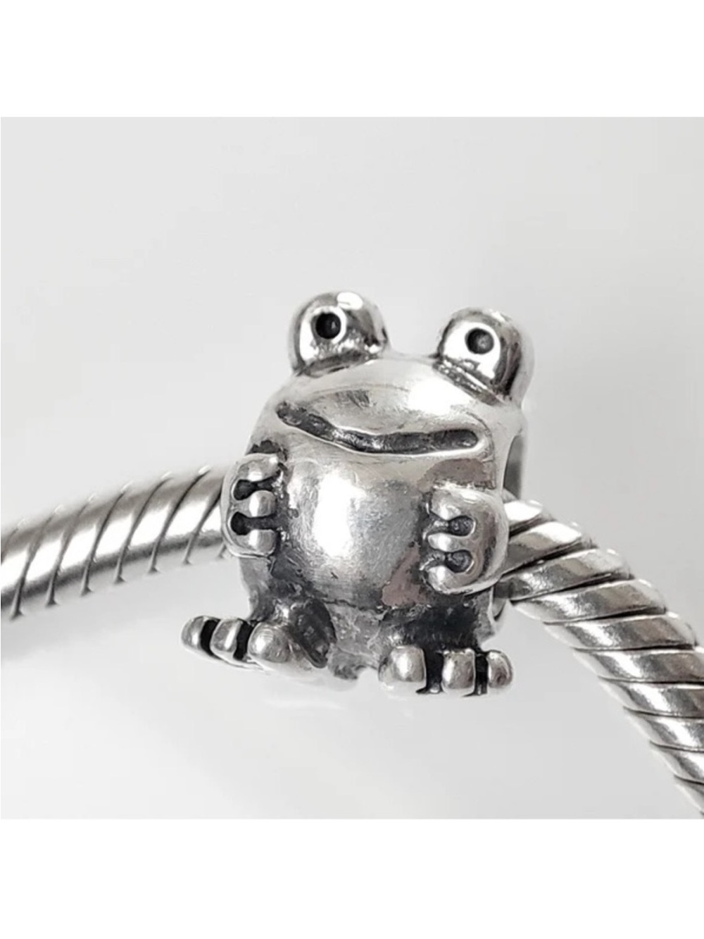 Pandora Silver authentic retired Frog Charm